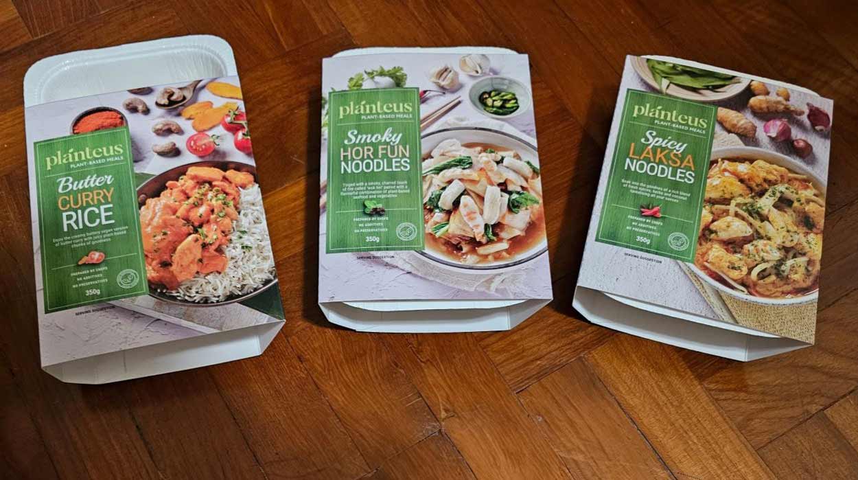 JR foods packaging