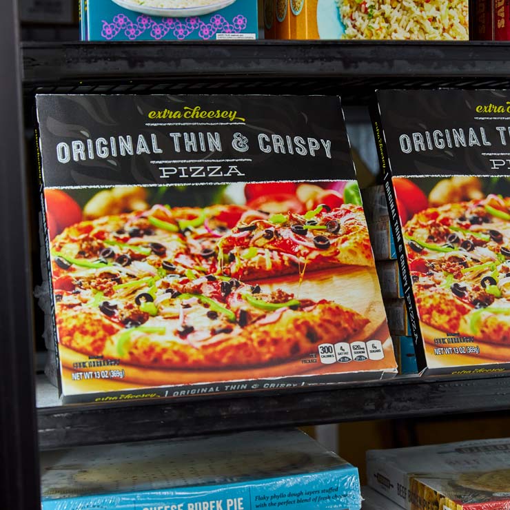 frozen pizza packaging