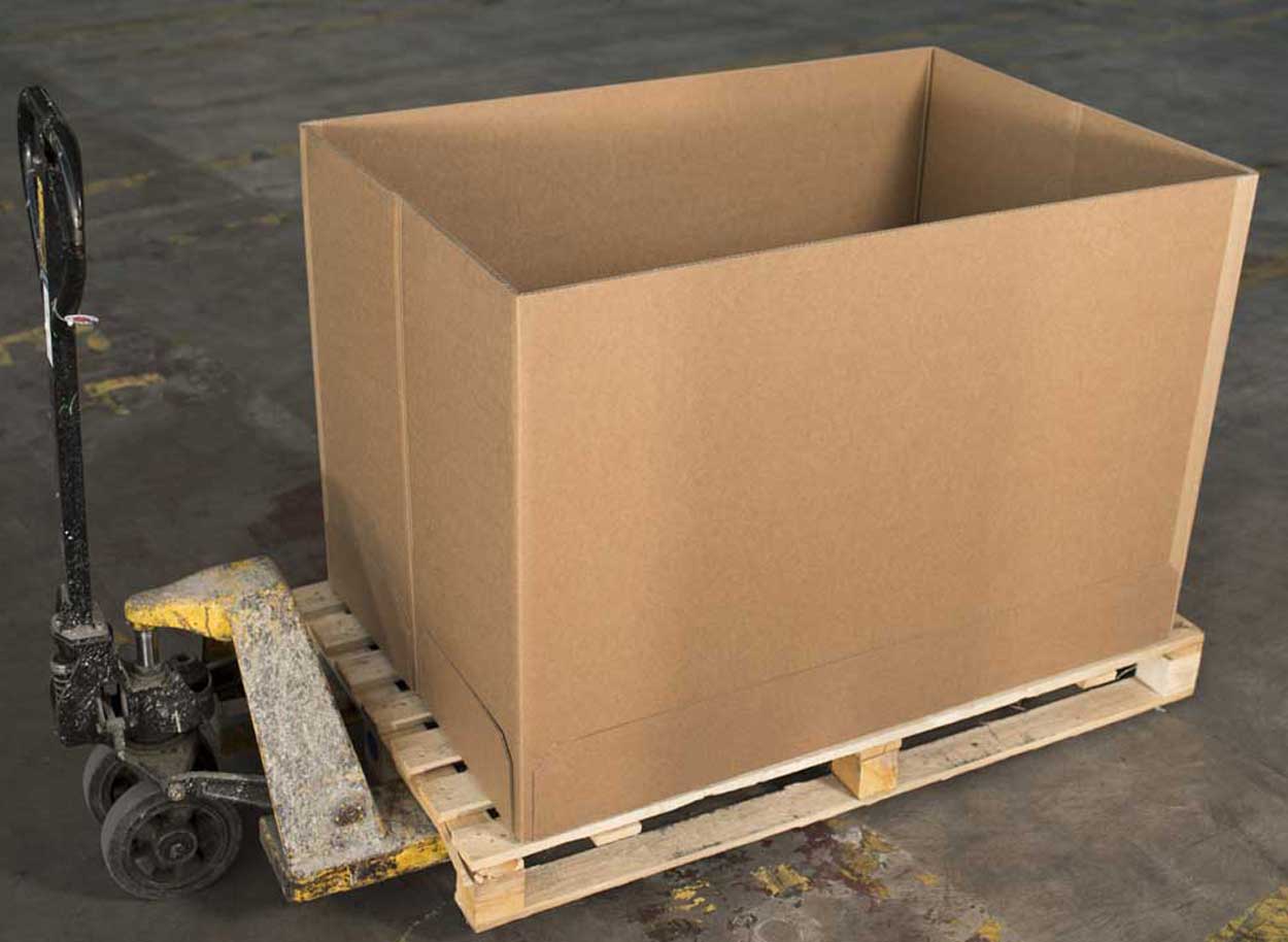 Box palette en carton ondulé pour le transport de matériaux volumineux et lourds